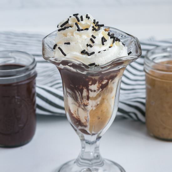 Keto Ice Cream Sundae - Recipe photo by littlebitrecipes