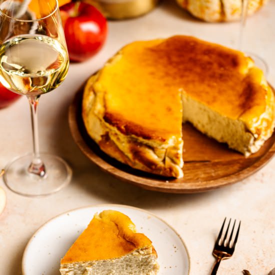 Apple Butter Basque Cheesecake - Recipe photo by leisurefanclub
