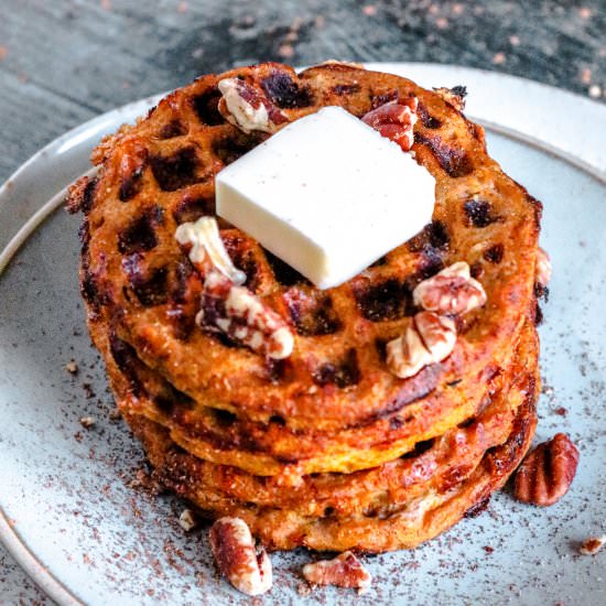 KETO PUMPKIN CHAFFLE RECIPE - Recipe photo by Stylish Cravings