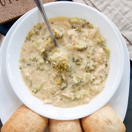 Chicken Broccoli Cheddar Soup - Recipe photo by browniebites