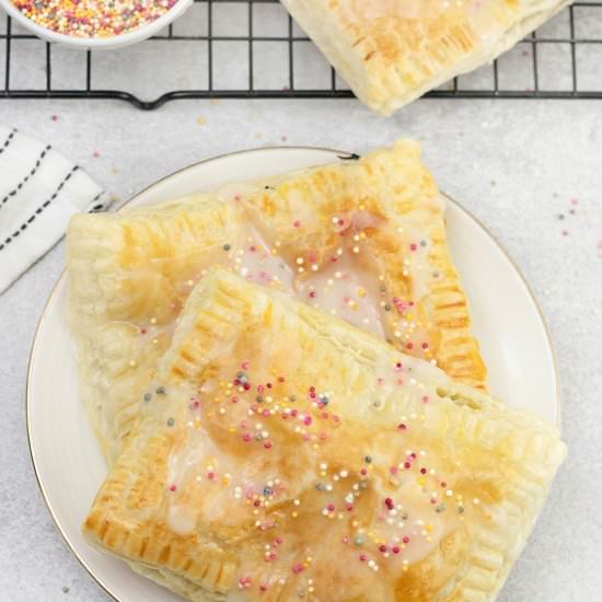 Homemade Strawberry Pop Tarts - Recipe photo by Healthy Life Trainer