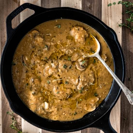 Easiest Vegan Gravy - Recipe photo by emily_garlichead