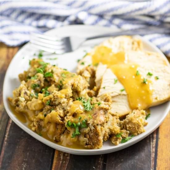 Traditional Thanksgiving Stuffing - Recipe photo by thegraciouswife