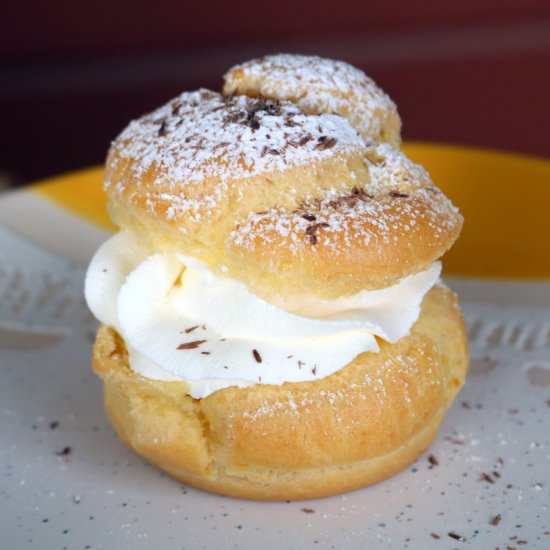 The Best Cream Puffs Recipe - Recipe photo by 5 star cookies