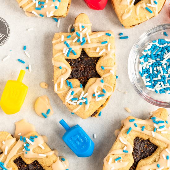 Fig Linzer Cookies - Recipe photo by Cinnamon Shtick