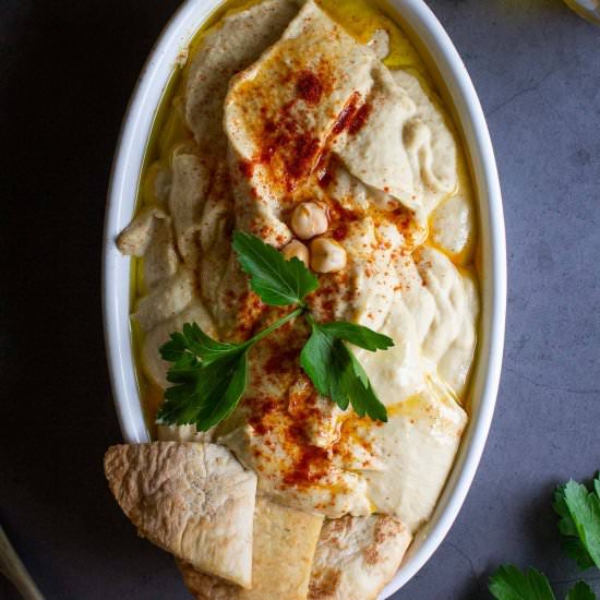 Best homemade hummus - Recipe photo by Ourplantbasedworld