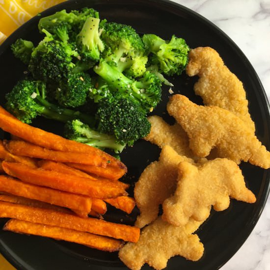 Dino Nuggets Air Fryer Recipe - Recipe photo by summeryule.com