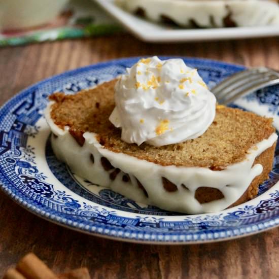vegan gingerbread loaf cake - Recipe photo by whatjessicabakednext