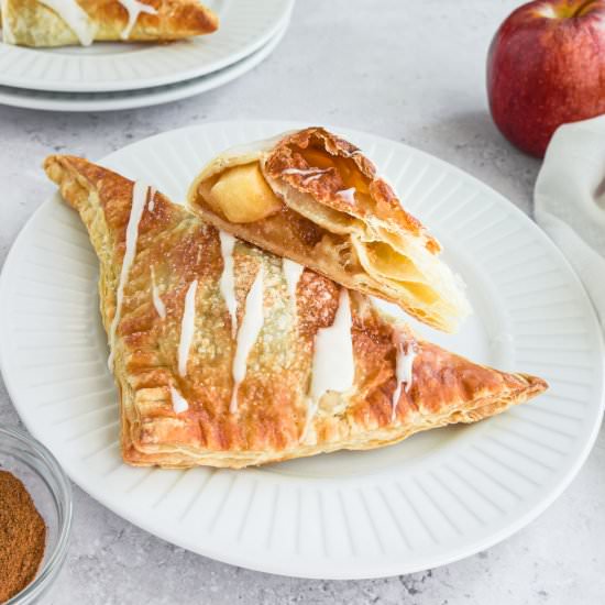 Puff Pastry Apple Turnovers - Recipe photo by Chopnotch