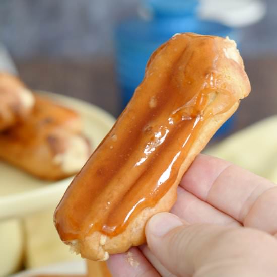 Salted Caramel Eclairs - Recipe photo by eileen.baking-sense