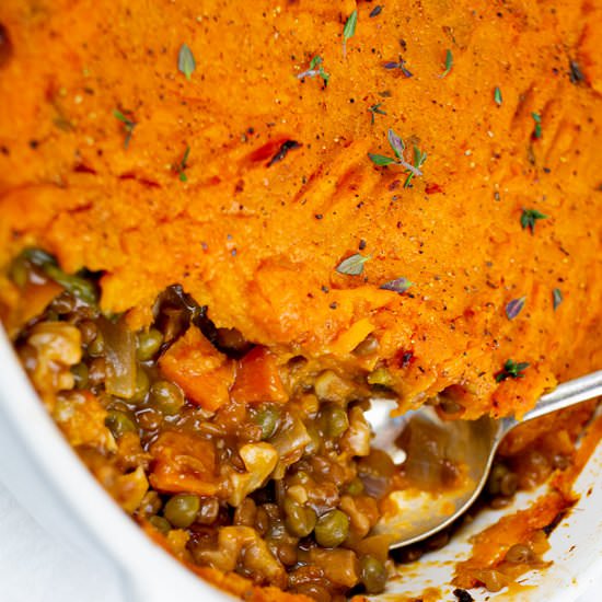 Vegan Shepherds Pie - Recipe photo by lovefoodnourish