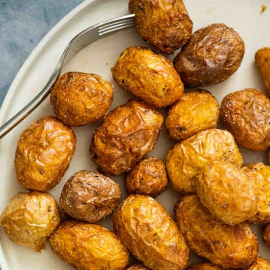 Air Fryer Baby Potatoes - Recipe photo by shintasimon