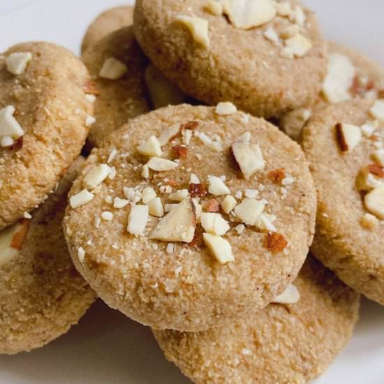 Almond Cookies - Recipe photo by feedingtinybellies