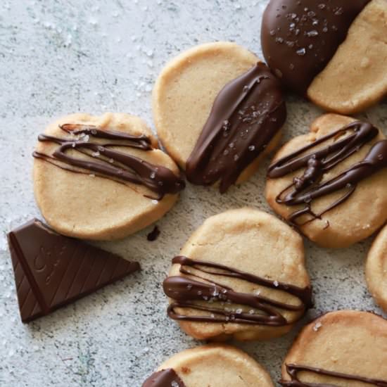Dark Chocolate Shortbread Cookies - Recipe photo by butternutandsage