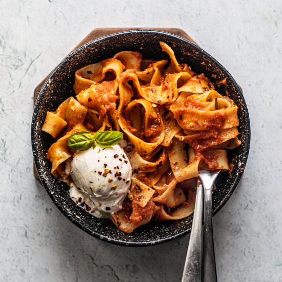 pappardelle with arrabbiata sauce - Recipe photo by killingthyme