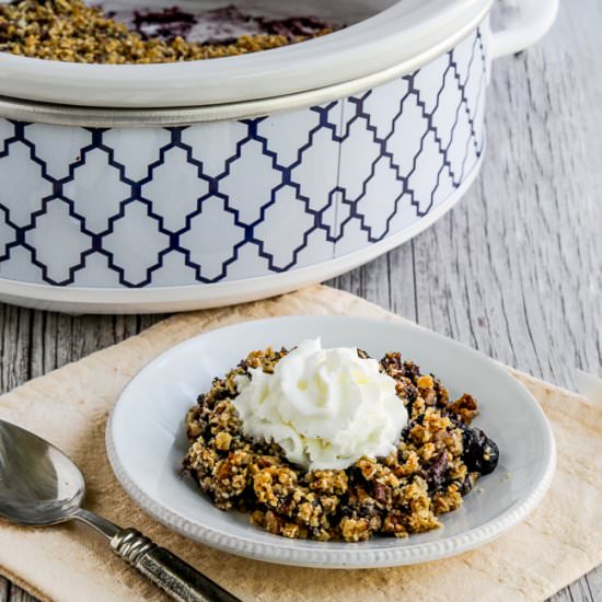 Slow Cooker Blueberry Crisp - Recipe photo by kalynskitchen
