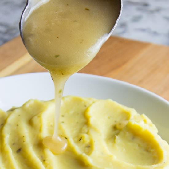 Easy AIP Gravy (6 Ingredients!) - Recipe photo by HurriedHealthNut