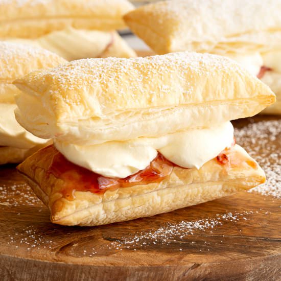 3 Ing Jam & Cream Matchsticks - Recipe photo by Wandercooks