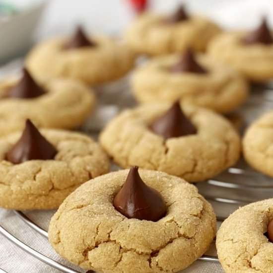 Best Peanut Butter Kiss Cookies - Recipe photo by mycasualpantry
