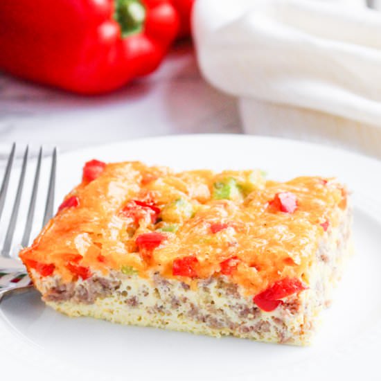 LOW-CARB BREAKFAST CASSEROLE - Recipe photo by Stylish Cravings