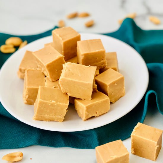 Easy Peanut Butter Fudge - Recipe photo by theshortordercook