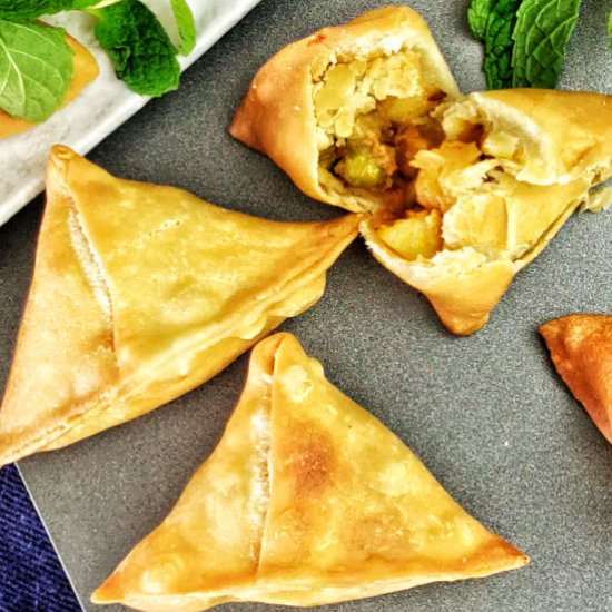 How to make samosa - Recipe photo by Taste of Asian Food