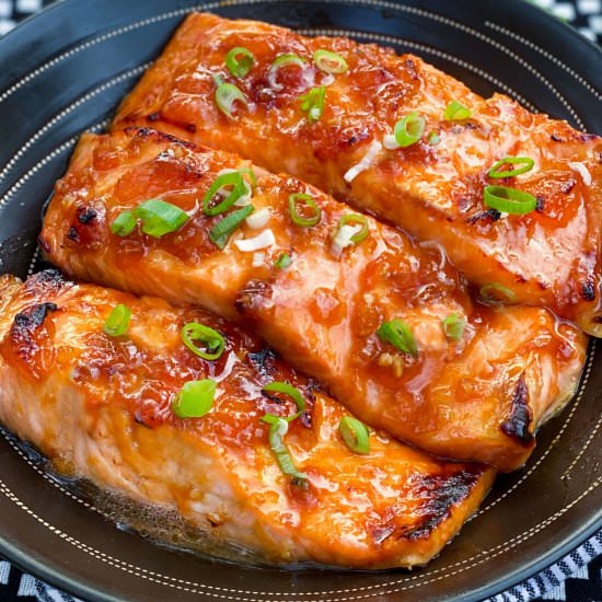 Broiled Glazed Salmon - Recipe photo by panning the globe