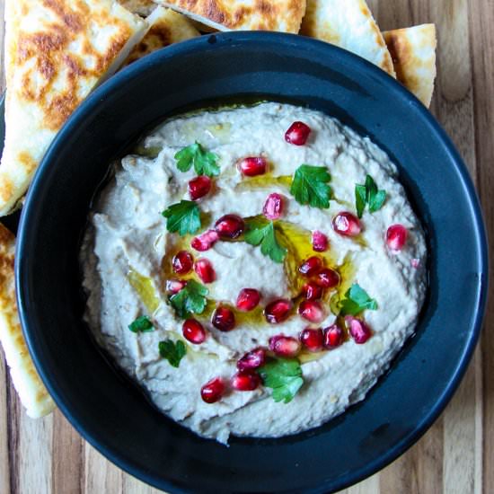 Mutabbal (Eggplant Dip) - Recipe photo by the food blog