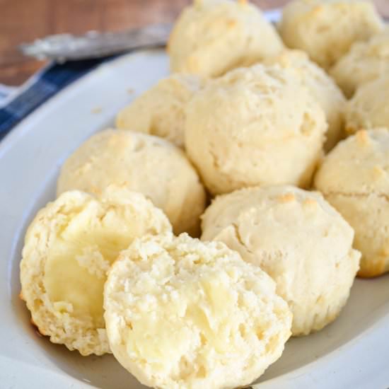 Easy 3 Ingredient Mayonnaise Rolls - Recipe photo by littlehomeinthemaking