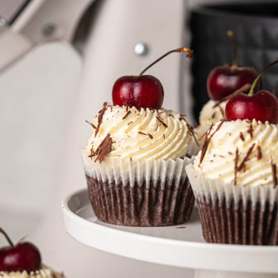 Black Forest Cupcakes - Recipe photo by catherine.desserts