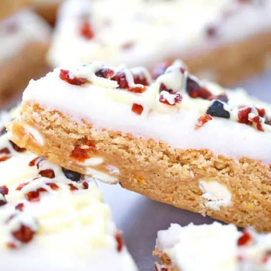 Starbucks Cranberry Bliss Bars - Recipe photo by peasandpeonies