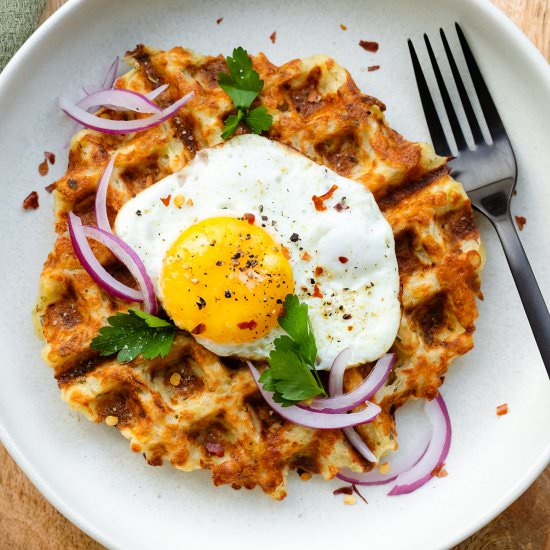 Cheesy Hash Brown Waffles - Recipe photo by thehealthfulideas