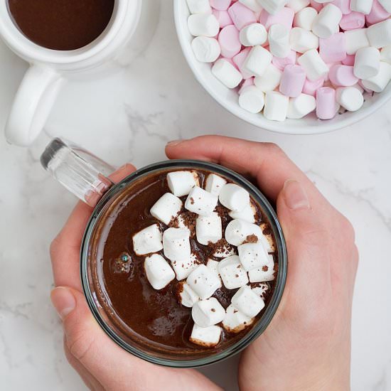 Creamy Oat Milk Hot Chocolate - Recipe photo by dailydish