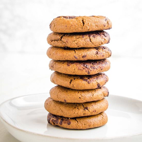Vegan Gingerbread Cookies - Recipe photo by Debra Klein