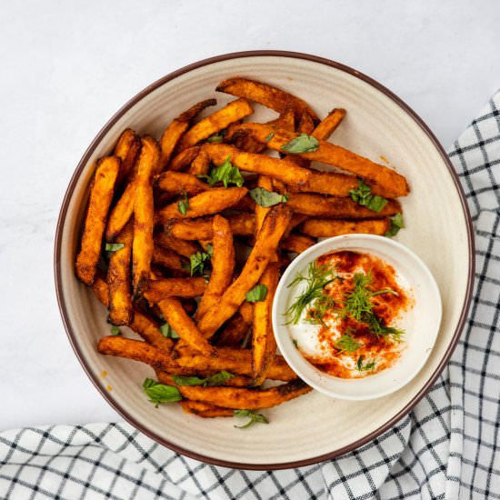 Air Fryer Sweet Potato Fries - Recipe photo by caiteyjay
