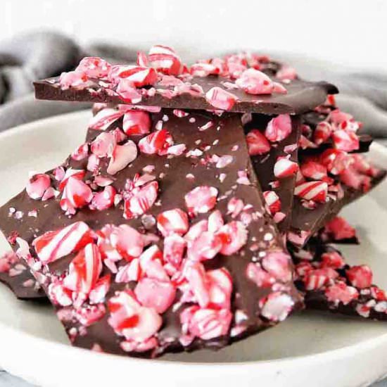 Candy Cane Bark - Recipe photo by SweetCaramelSunday