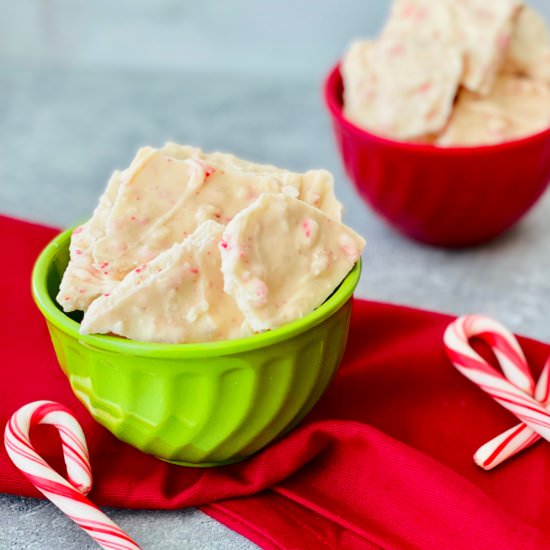 2-Ingredient Peppermint Bark - Recipe photo by theshortordercook