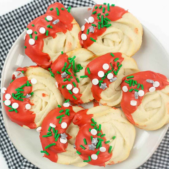 Christmas Candy Dipped Cookies - Recipe photo by bklynactivemama