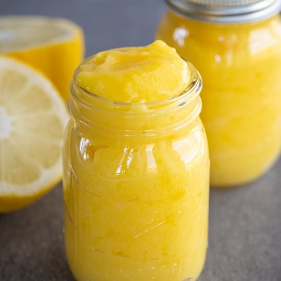Thick Lemon Curd - Recipe photo by Aredspatula