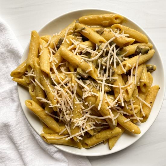 Vegan Creamy Mushroom Pasta - Recipe photo by frozen_bananas_