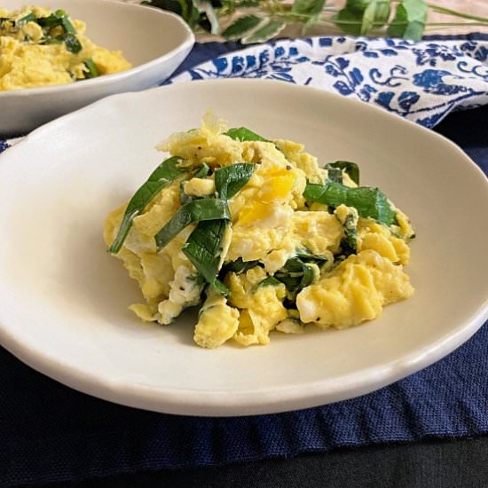 Pan-Fried Garlic Chives and egg - Recipe photo by Homemade Japanese Food