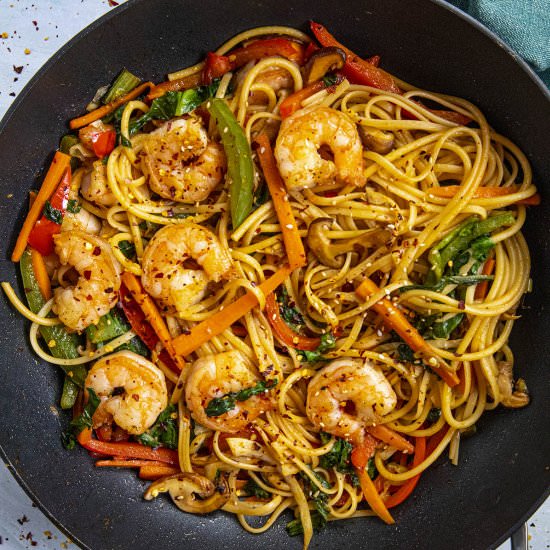 Lo Mein Noodles - Recipe photo by ChiliPepperMadness