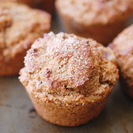 Bakery-style gingerbread muffins - Recipe photo by evabakes