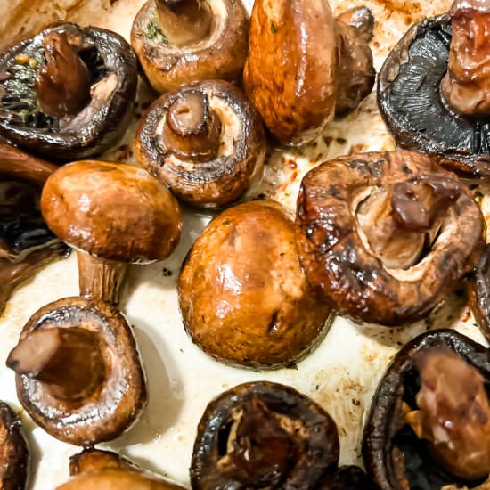 Garlic Butter Roasted Mushrooms - Recipe photo by Lisa G Cooks