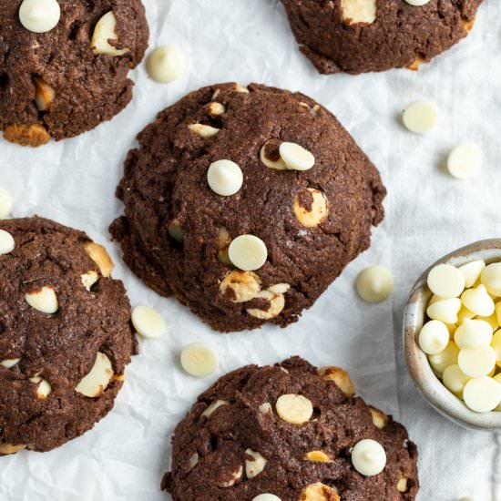 Gluten-Free Chocolate Cookies - Recipe photo by itsnotcomplicatedrecipes