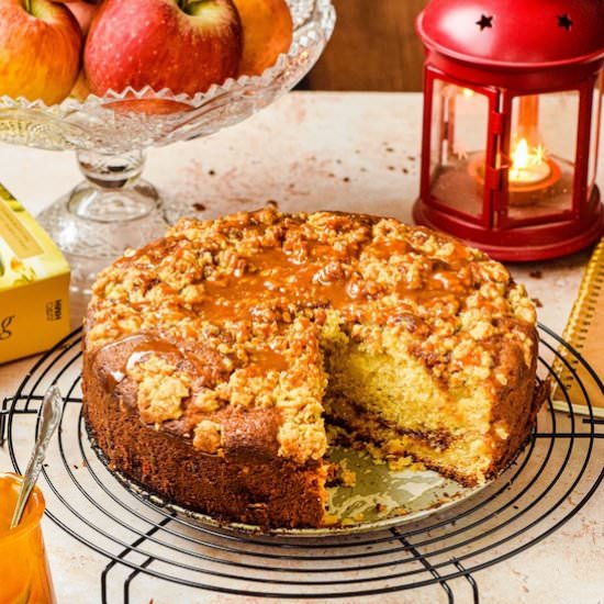 Caramel Apple Crumble Cake - Recipe photo by Annikaeats