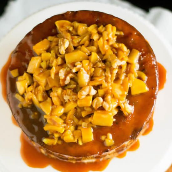 Date & Apple Cake with Caramel - Recipe photo by shintasimon