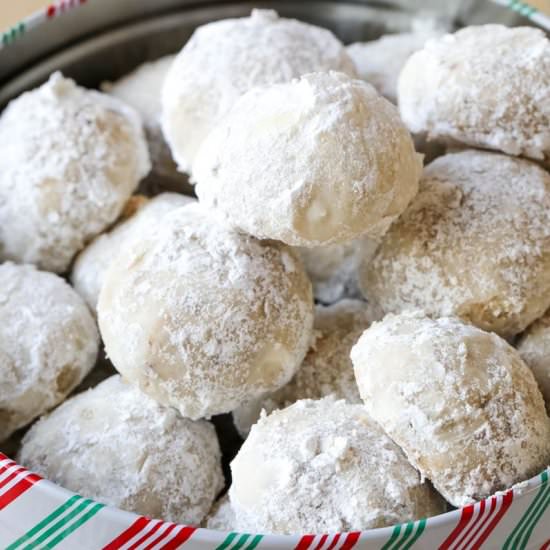 Snowball Cookies - Recipe photo by AllThingsMamma