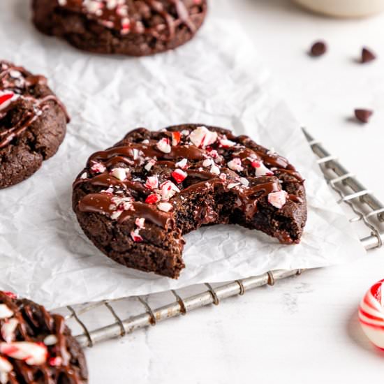 Vegan Chocolate Peppermint Cookies - Recipe photo by purelykaylie