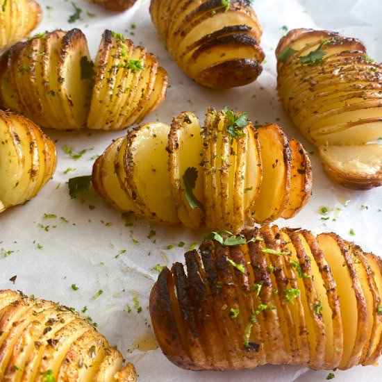 CHIPOTLE HASSELBACK BABY POTATOES - Recipe photo by TaylahsKitchen